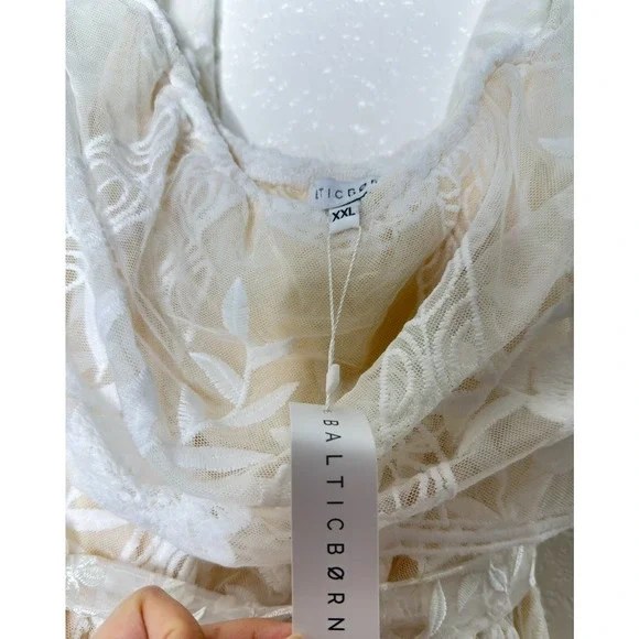 Baltic Born Off-Shoulder White Lace Mini Dress - Picture 7 of 11